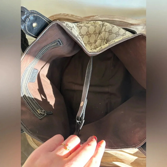 Authentic Gucci Pelham Shoulder Bag GG Canvas with COA - Picture 8 of 11